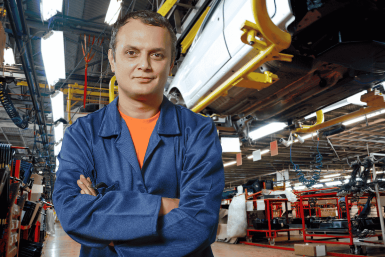 The Future of Blue-Collar Hiring in Singapore: Trends & Challenges