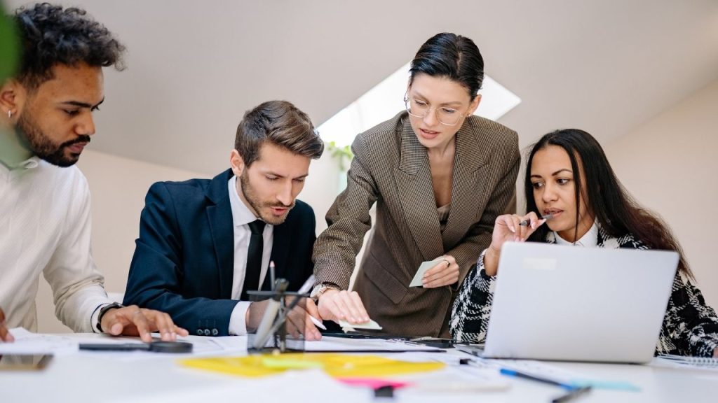 Designing Fair and Relevant Compensation & Benefits