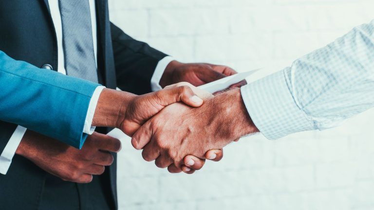 Employee Relations: Strategies and Examples for HR